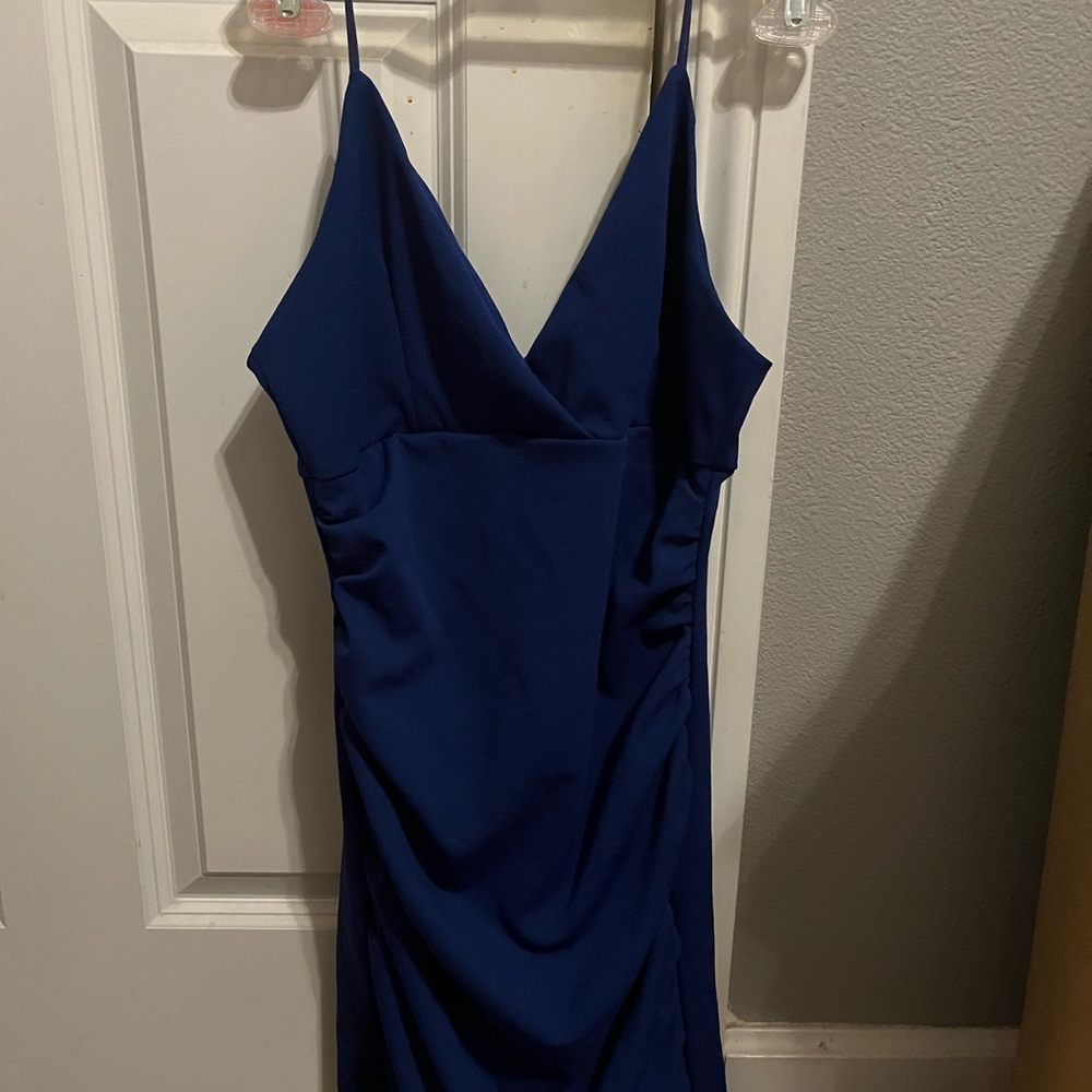 Elegant Blue Sleeveless Dress